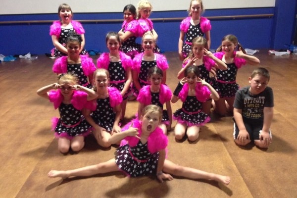 Classes and Lessons | Jigsaw Dance Studio